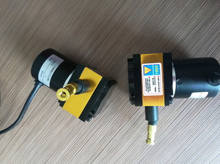 ��ˮλ�Ƃ�������ˮ��ʹ�õĽӾ��Р�r�����