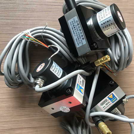 ���K�L(zh��ng)��λ�Ƃ��������F(xi��n)䓽z�K��ס�ĬF(xi��n)�󼰽�Q������